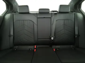 BMW 520i M Sport Lüft ACC PAs 360  ha&ka 4xSHZ el.Si