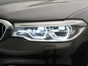 BMW 540i xDrive Luxury Line HUD DACH H&K MEMO ACC