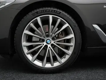 BMW 540i xDrive Luxury Line HUD DACH H&K MEMO ACC