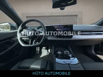 BMW 520 d M Sport Iconic Glow Autobahnass SITZKLIMA