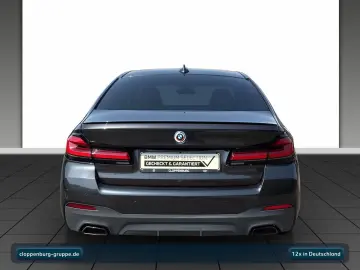 BMW 520d xDrive Limousine M Sportpaket AHK StHz Navi