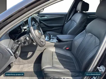 BMW 520d xDrive Limousine M Sportpaket AHK StHz Navi