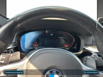 BMW 520d xDrive Limousine M Sportpaket AHK StHz Navi