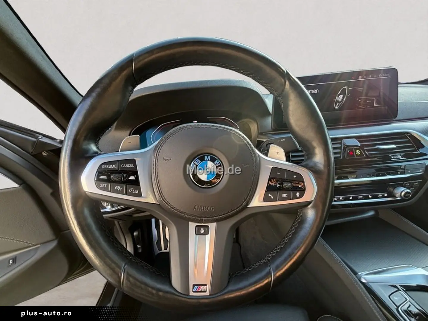 BMW 520d M Sportpaket   GARANTIE-bis-05.2028