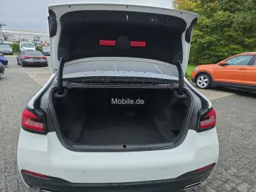 BMW 520d M Sportpaket   GARANTIE-bis-05.2028