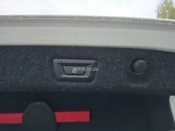 BMW 520d M Sportpaket   GARANTIE-bis-05.2028