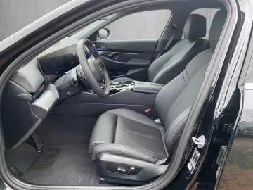 BMW 520 i NAVI HeadUp 360 Cam Sitzlüftung Memory H&K