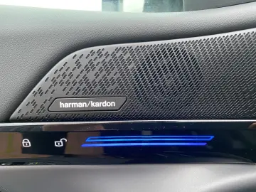 BMW 520 i NAVI HeadUp 360 Cam Sitzlüftung Memory H&K