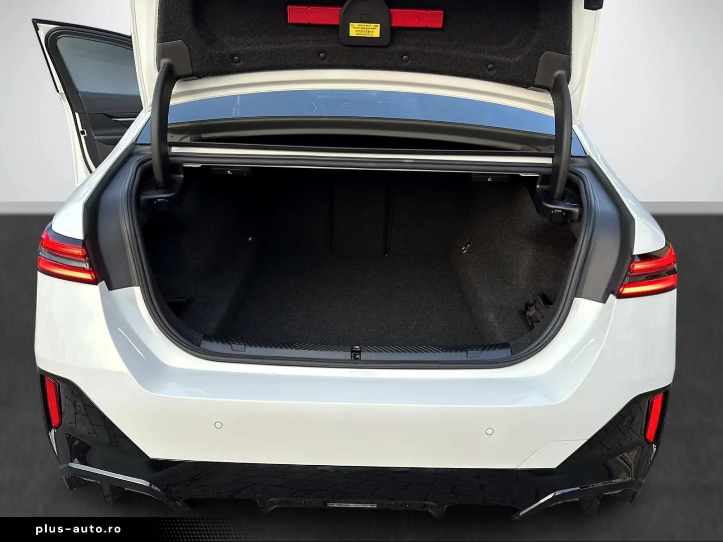 BMW 520 i M Sport Aut Leder LED-Schein Alu Kamera