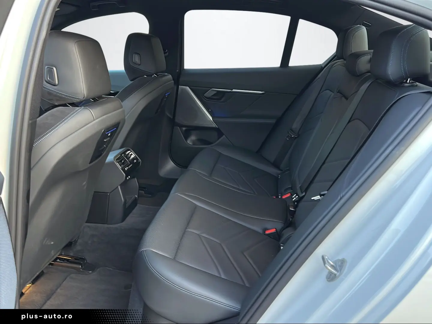 BMW 520 i M Sport Aut Leder LED-Schein Alu Kamera