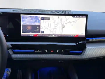 BMW 520 i M Sport Aut Leder LED-Schein Alu Kamera