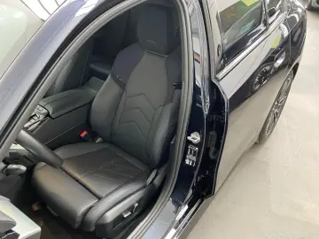 BMW 520d Limousine M Sport HUD LC Prof. DA Pro H K