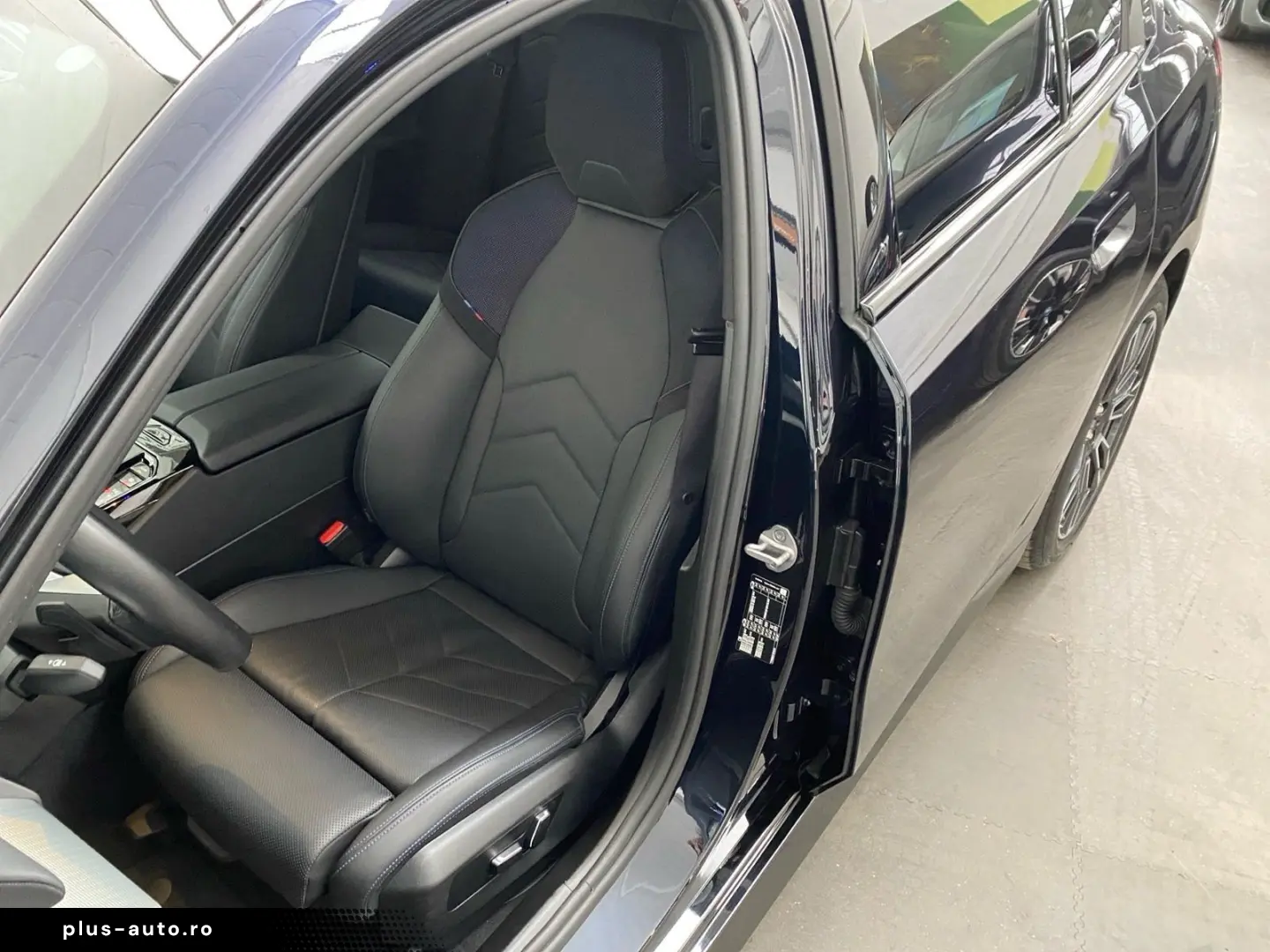 BMW 520d Limousine M Sport HUD LC Prof. DA Pro H K