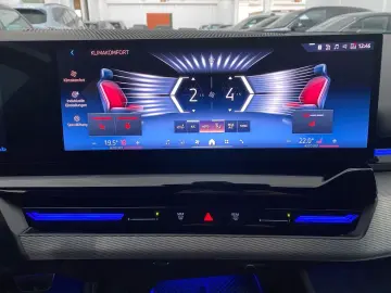 BMW 520d Limousine M Sport HUD LC Prof. DA Pro H K