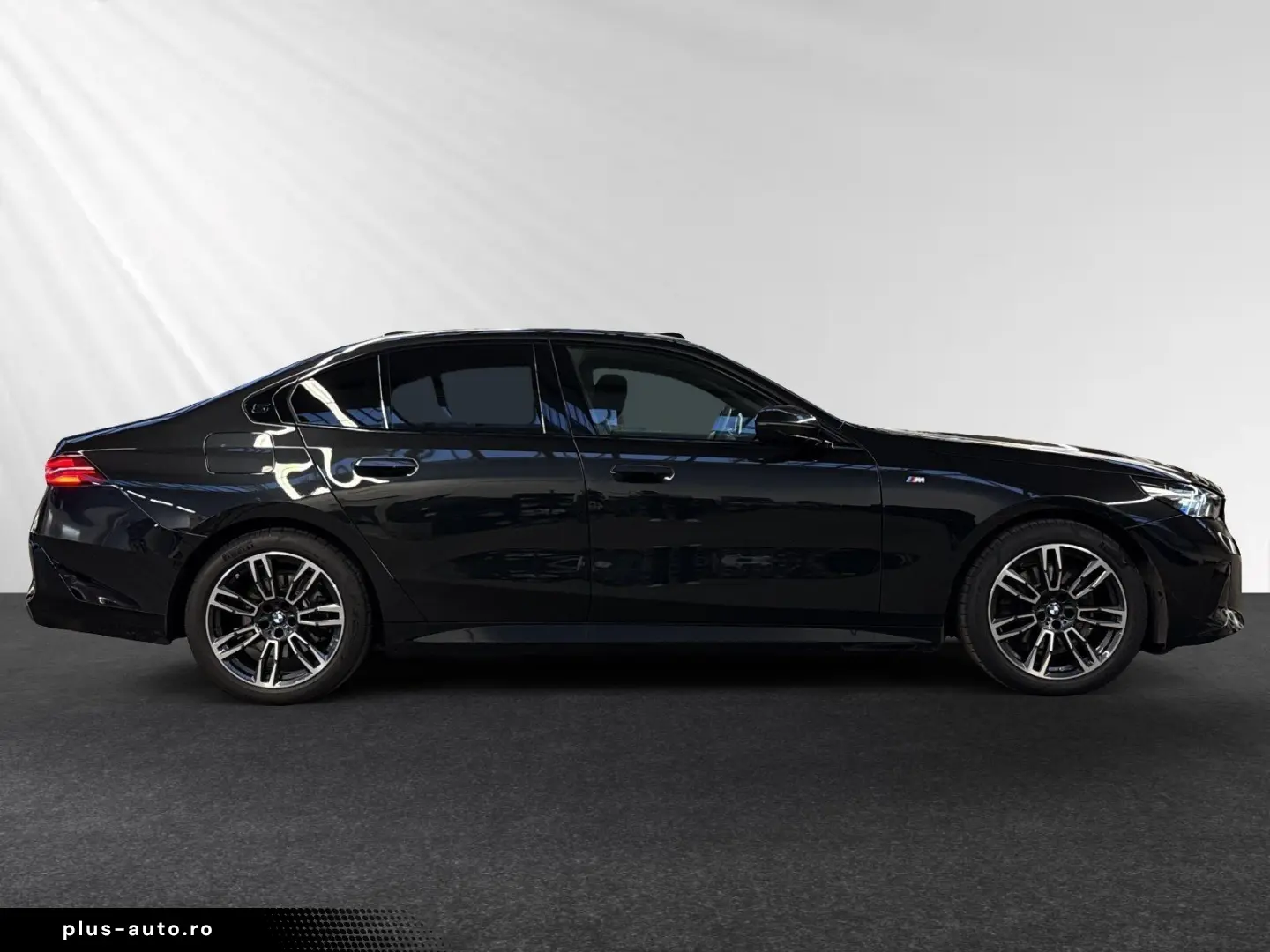 BMW 520d M Sport 19 LMR DrivingAssistantPlus