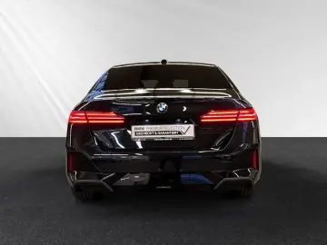 BMW 520d M Sport 19 LMR DrivingAssistantPlus