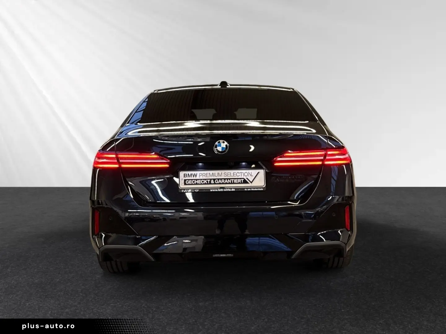 BMW 520d M Sport 19 LMR DrivingAssistantPlus