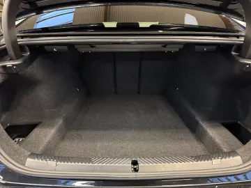 BMW 520d M Sport 19 LMR DrivingAssistantPlus