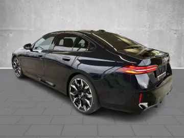 BMW 520 i Limousine M Sport LED ACC H K Kamera AHK