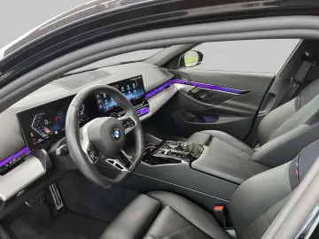 BMW 520 i Limousine M Sport LED ACC H K Kamera AHK