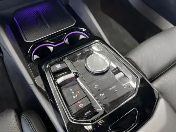 BMW 520 i Limousine M Sport LED ACC H K Kamera AHK