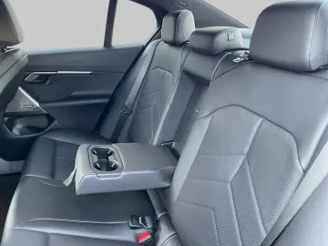 BMW 520 i M Sportpaket AHK ACC Navi LED  Alarm Sound