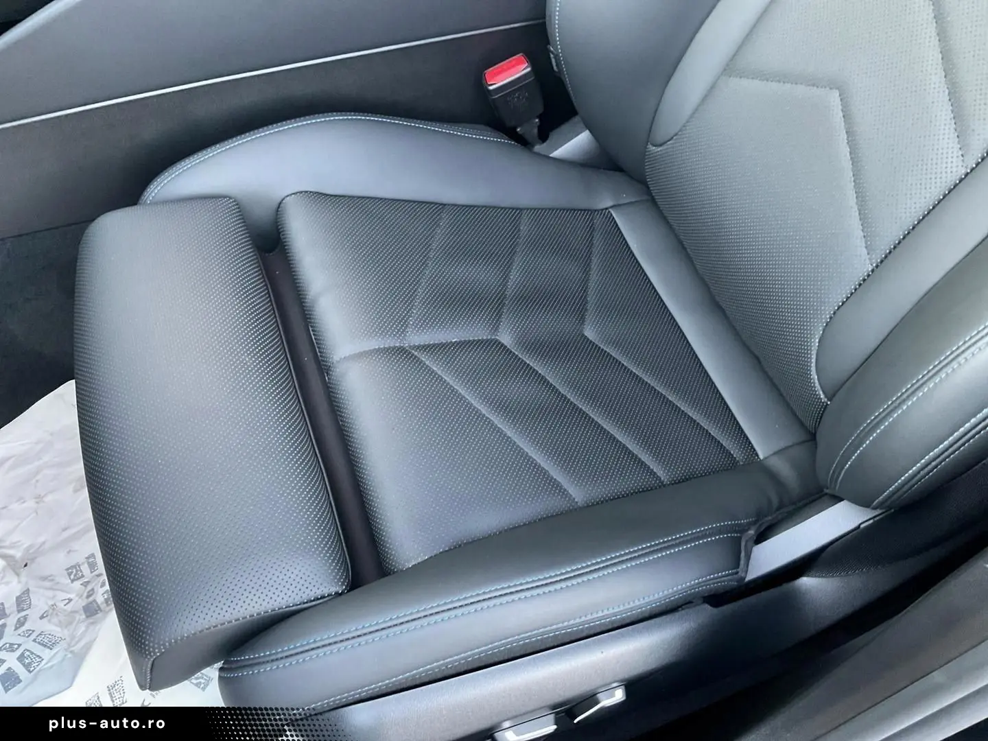 BMW 520 i M Sportpaket AHK ACC Navi LED  Alarm Sound