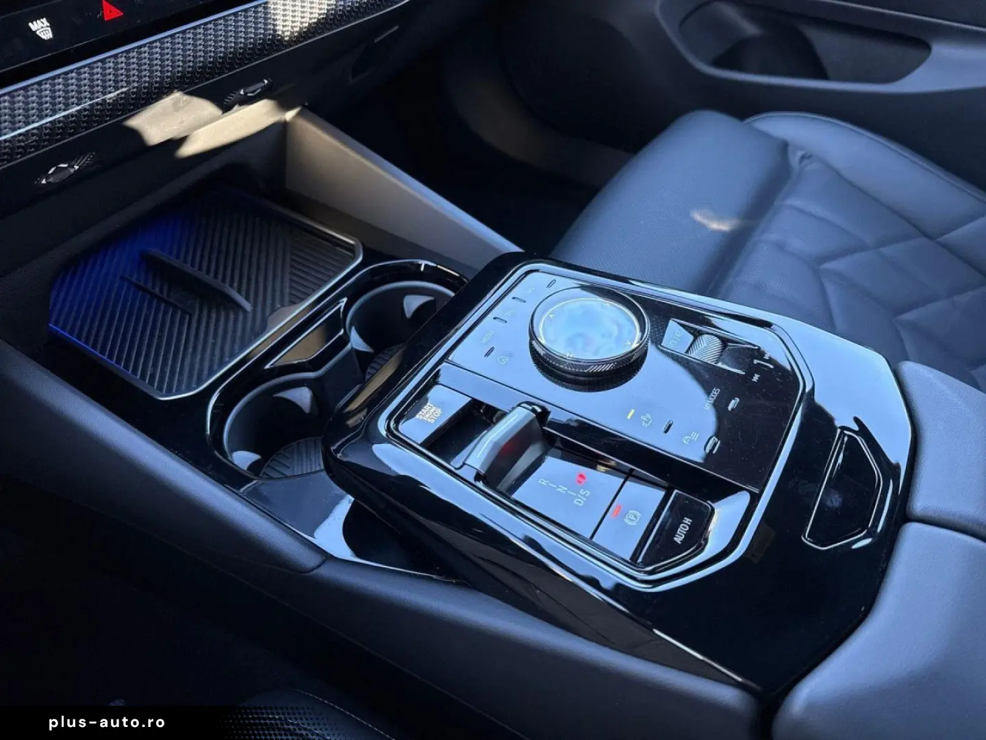 BMW 520iA M SPORT LivePro AdLED St G AHK 360  KomSi