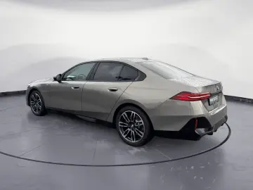 BMW 520i M Sportpaket Aktive Geschw. Komfortsitze Si