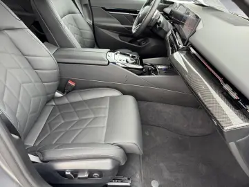 BMW 520i M Sportpaket Aktive Geschw. Komfortsitze Si