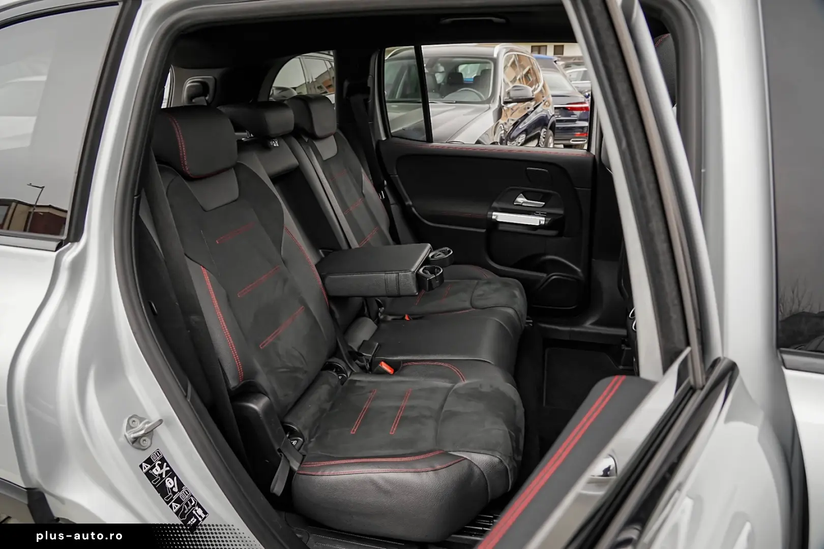 Mercedes-Benz GLB 200 7G-DCT AMG Line