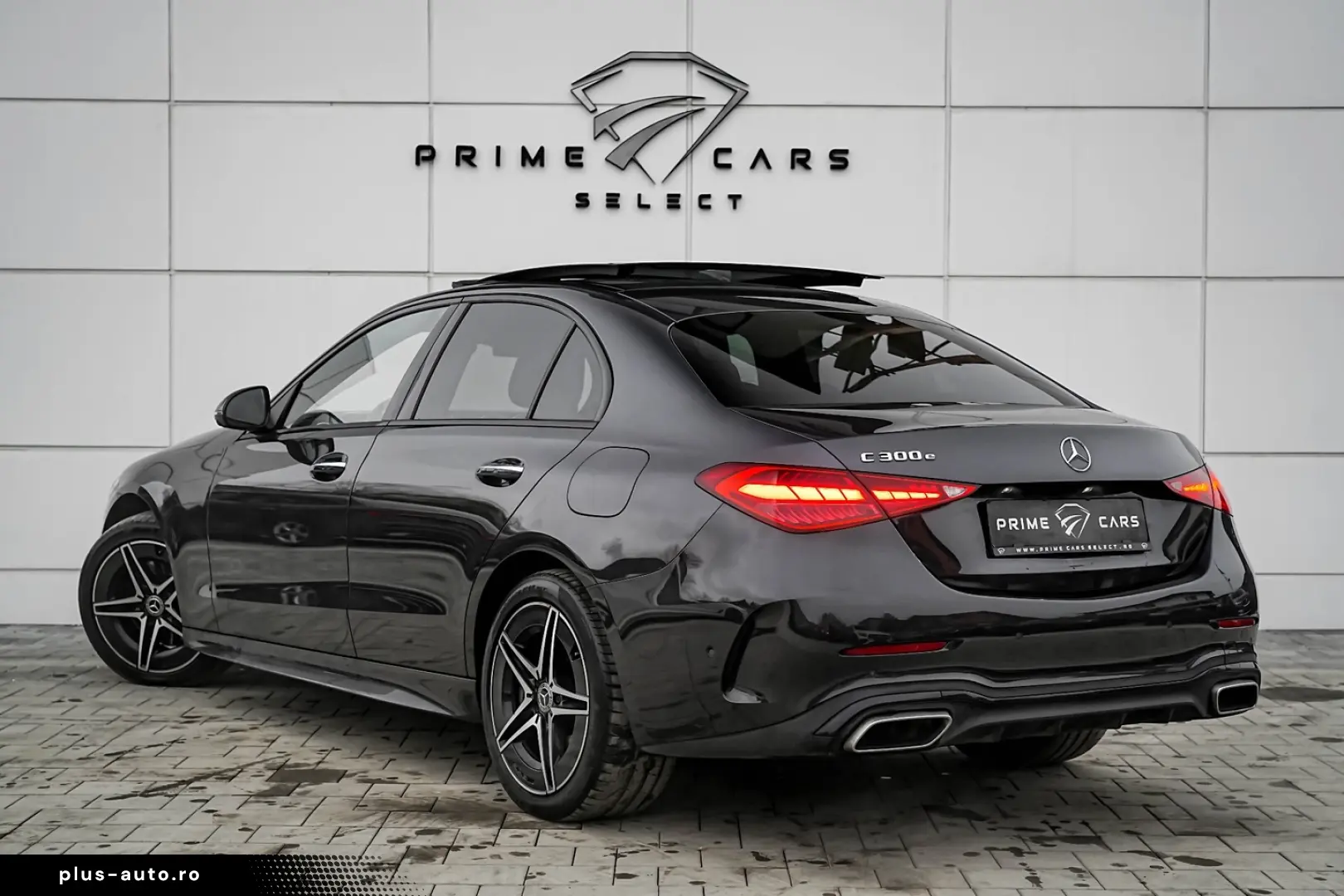 Mercedes-Benz C 300 e 9G-TRONIC AMG Line