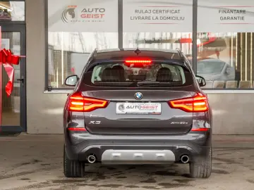 BMW X3 2.0 plugin XDrive