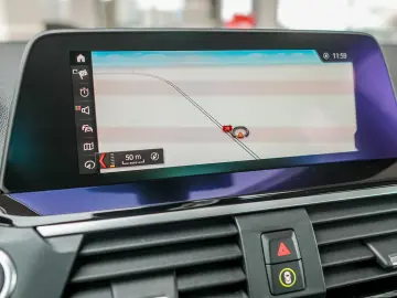 BMW X3 2.0 plugin XDrive