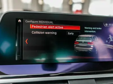 BMW X3 2.0 plugin XDrive