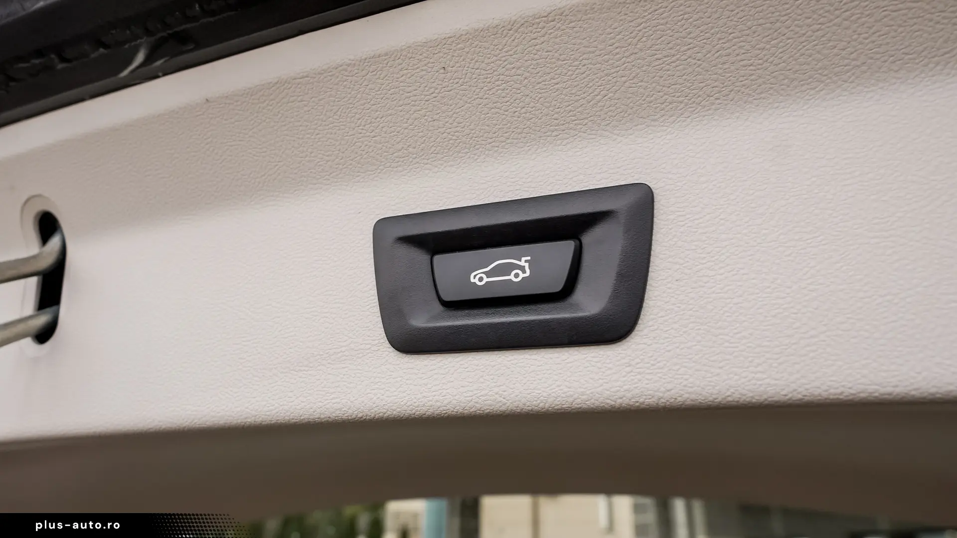 BMW X3 2.0 plugin XDrive