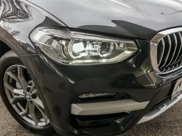 BMW X3 2.0 plugin XDrive