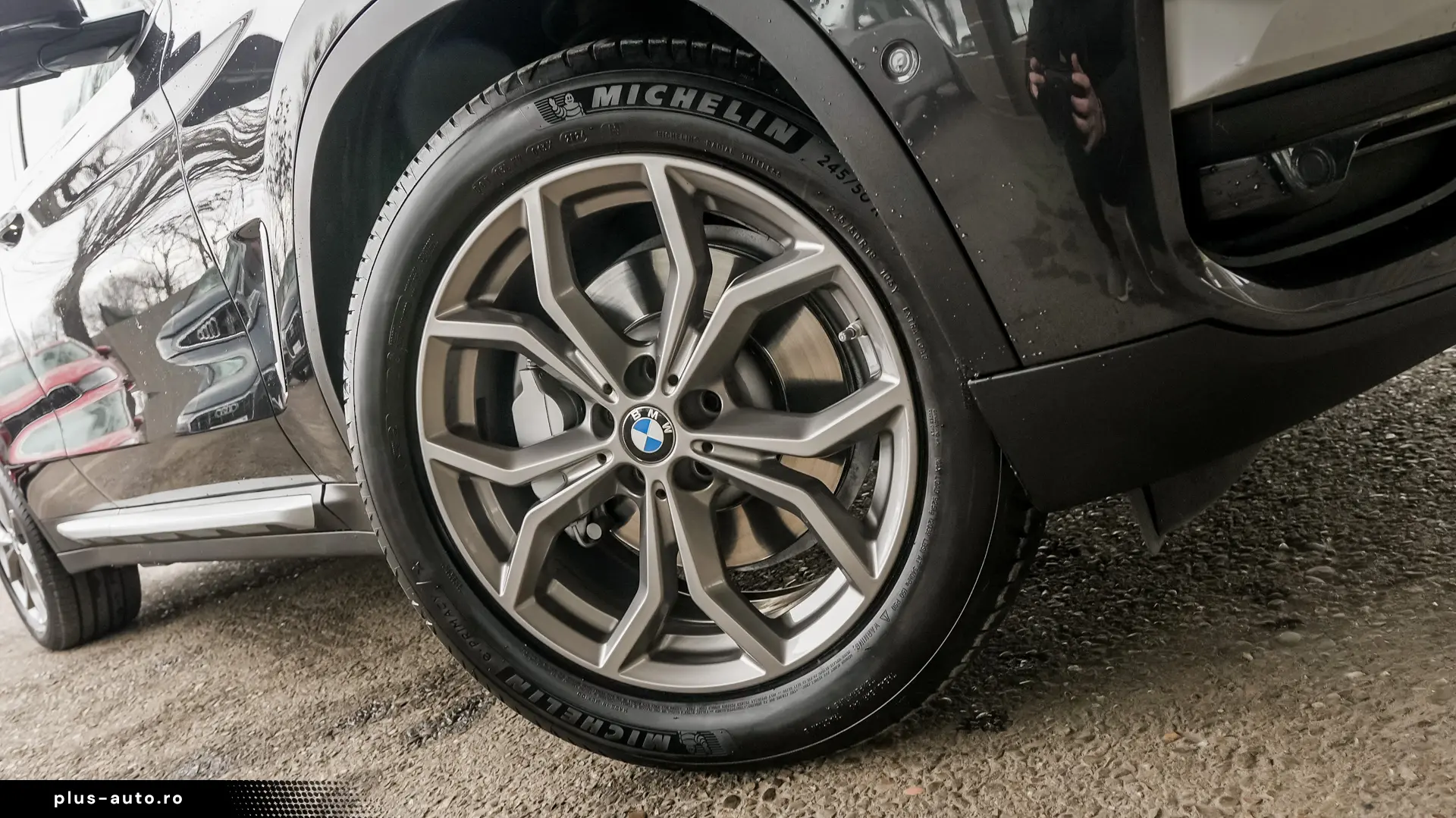 BMW X3 2.0 plugin XDrive