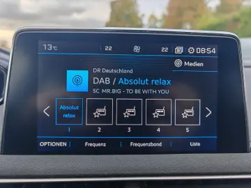 PEUGEOT 5008 PureTech 130 EAT8 PERLWEISS 7S #64655