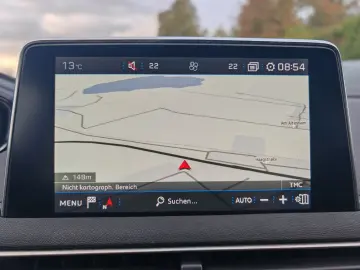 PEUGEOT 5008 PureTech 130 EAT8 PERLWEISS 7S #64655