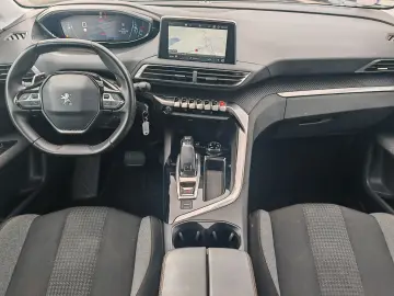 PEUGEOT 5008 PureTech 130 EAT8 DAB GRIP 7S #58283