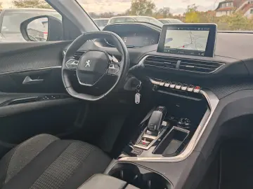 PEUGEOT 5008 PureTech 130 EAT8 DAB GRIP 7S #58283