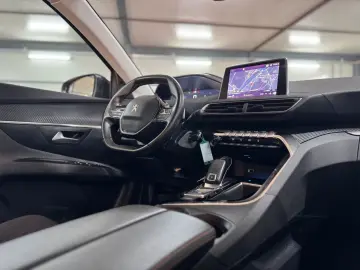 PEUGEOT 5008 Active Business 7SITZER SPUR VIR APPS 1.H