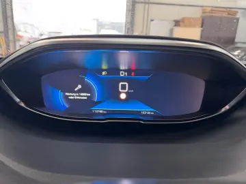 PEUGEOT 5008 Active Business 7SITZER SPUR VIR APPS 1.H