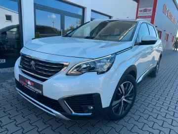 PEUGEOT 5008 1.2 Allure Automatik Pano Leder TOP!