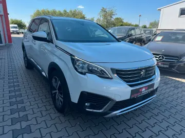 PEUGEOT 5008 1.2 Allure Automatik Pano Leder TOP!