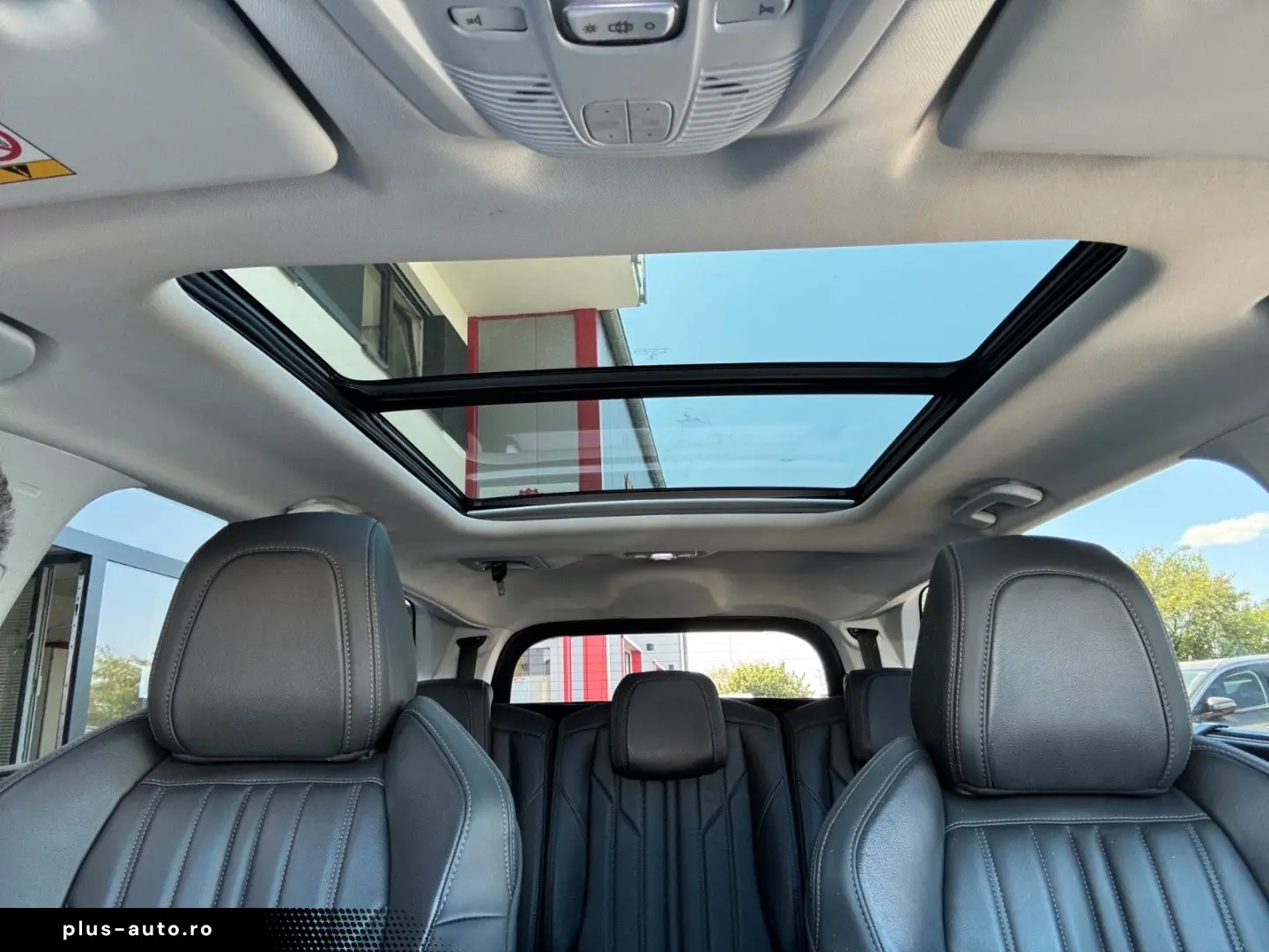 PEUGEOT 5008 1.2 Allure Automatik Pano Leder TOP!