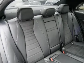 MERCEDES-BENZ E 450 4M AMG BURM DIGLIGHT DISTR PANO 360