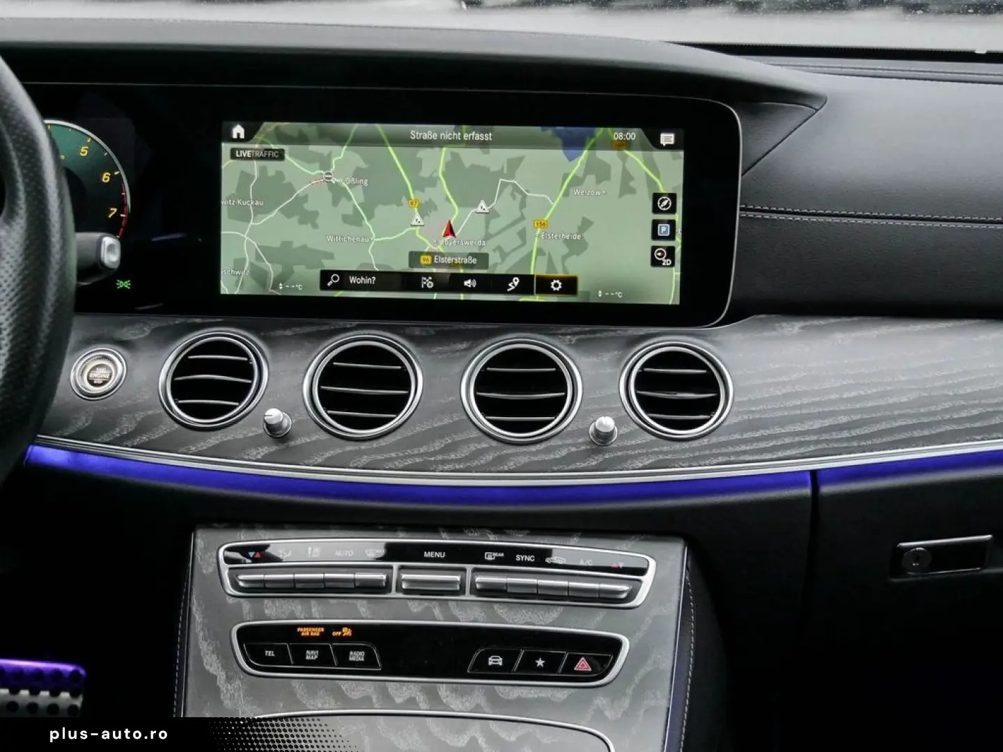 MERCEDES-BENZ E 450 4M AMG BURM DIGLIGHT DISTR PANO 360