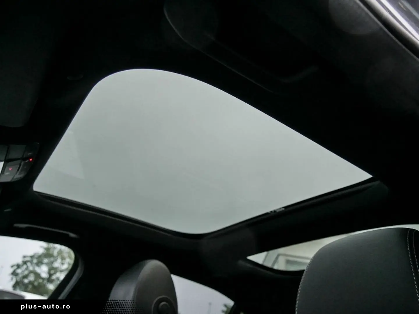 MERCEDES-BENZ E 450 4M AMG BURM DIGLIGHT DISTR PANO 360